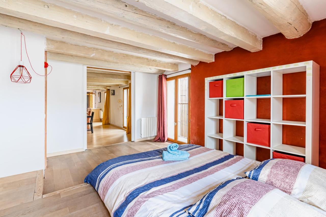 Dina Great Big Appartment - 6 Pers With Overhead Projector Marseille Bagian luar foto